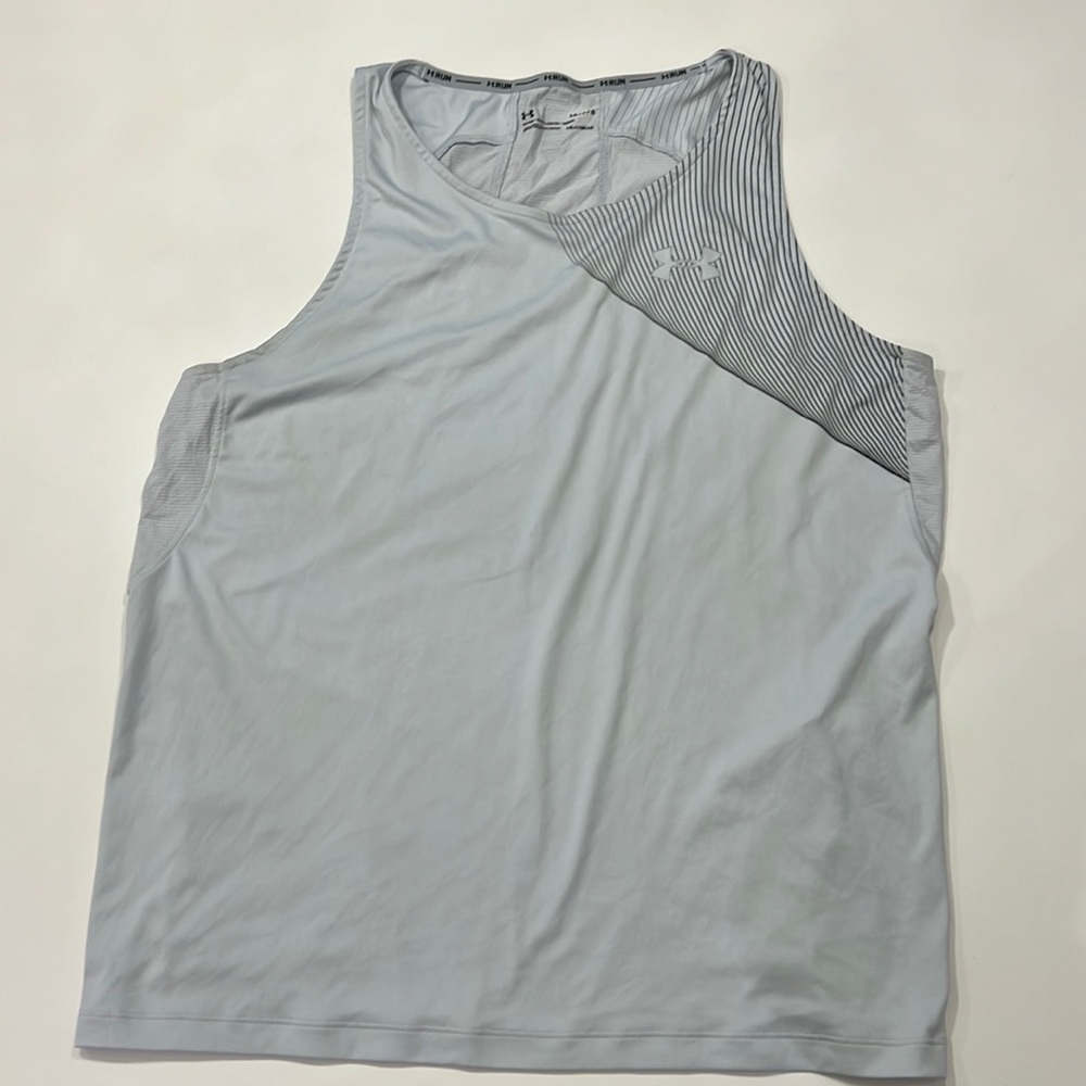 Under Armour tank